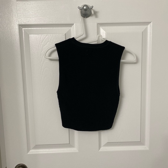 Sculpt Knit Muscle Tank - Picture 3 of 5